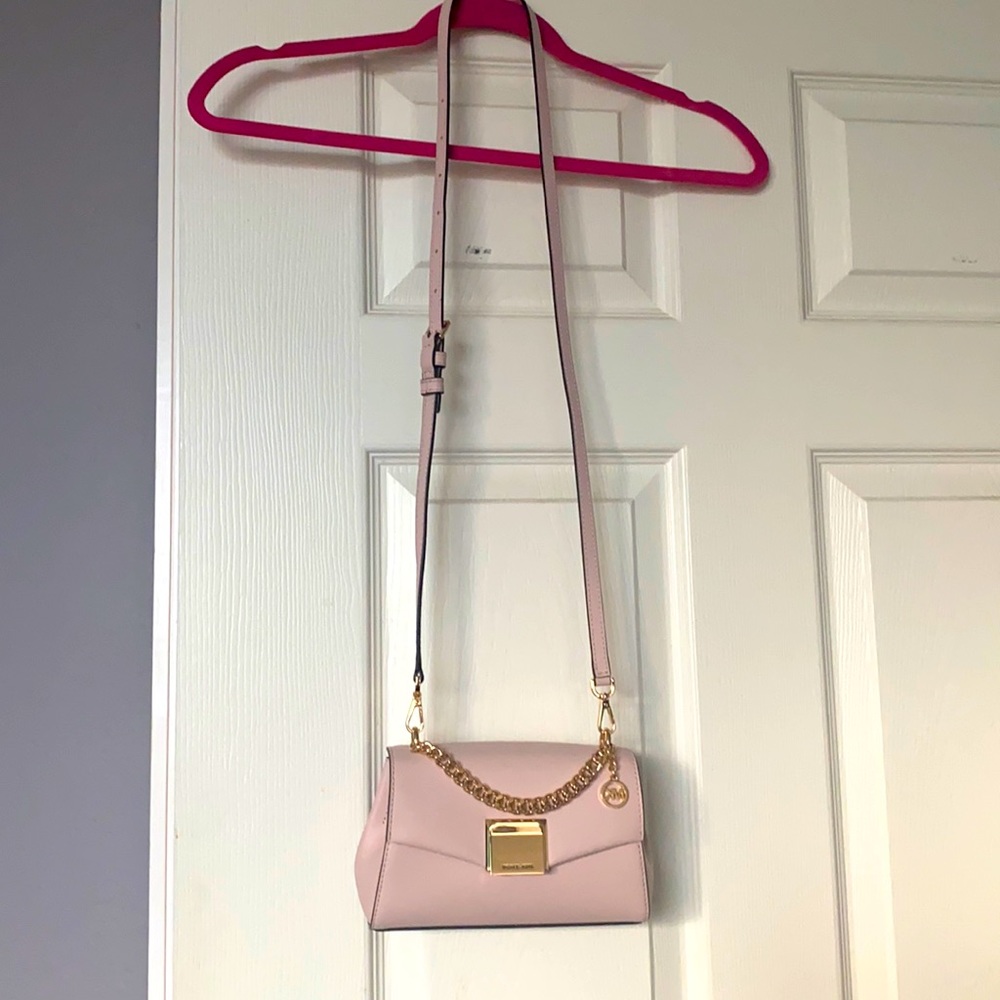 Michael Kors light pink crossbody bag